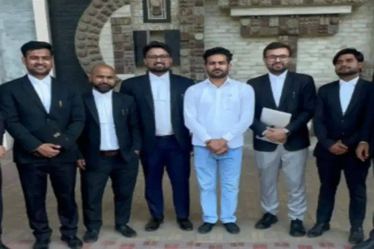 بقرعید پر ڈی یو کے طلبہ کو راحت