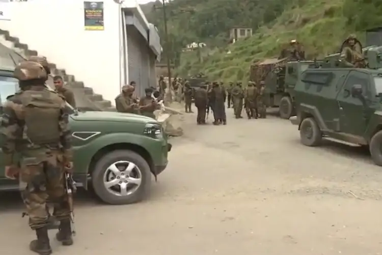 جموں و کشمیر: سکیورٹی فورسز کا جنگلات میں دہشت گردی مخالف آپریشن تیز