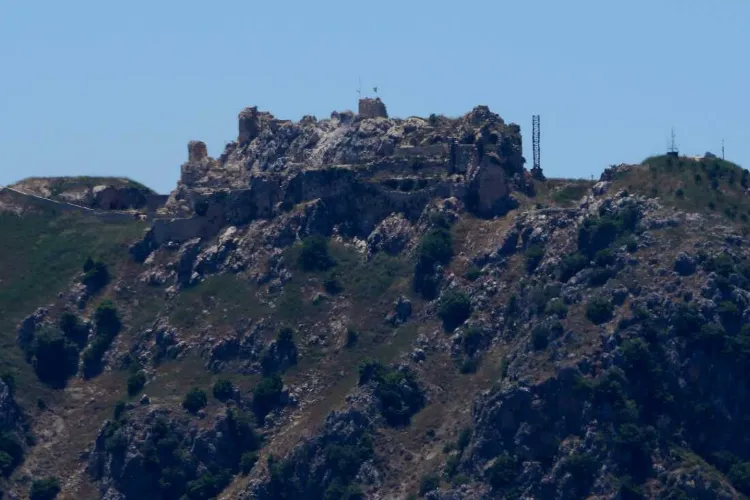 جنوبی لبنان میں اسرائیلی فضائی حملوں میں 9 افراد ہلاک