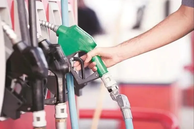حکومت نے ایتھنول ملاوٹ والے پیٹرول پر ایکسائز ڈیوٹی ختم کی