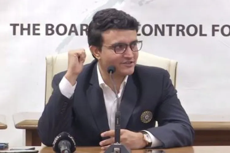 سورو گنگولی انشورنس دیکھو کے برانڈ ایمبیسڈر بنے