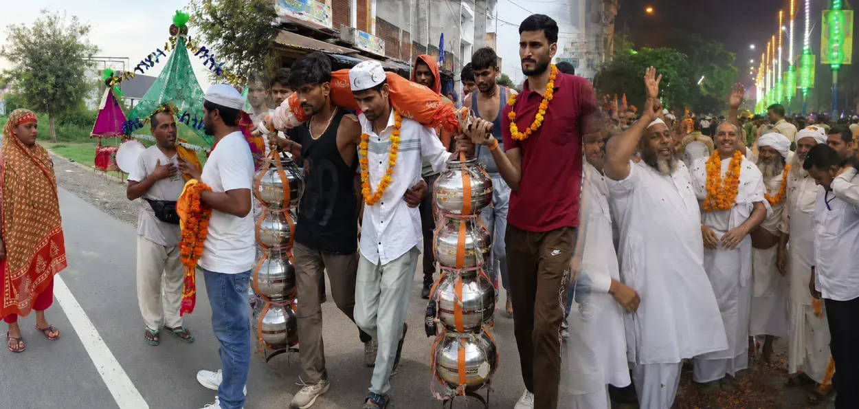 کانوڑ یاترا نے دیا ہندو مسلم اتحاد اور فرقہ وارانہ ہم آہنگی کا پیغام