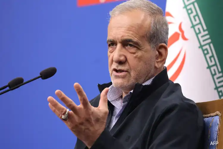 پیزشکیان: ایران مذاکرات سے دستبردار نہیں ہوگا