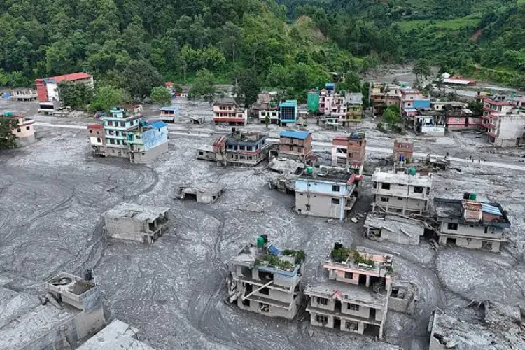 نیپال میں سیلاب سے ہلاکتوں کی تعداد 1344 ہوگئی: نیپال پولیس