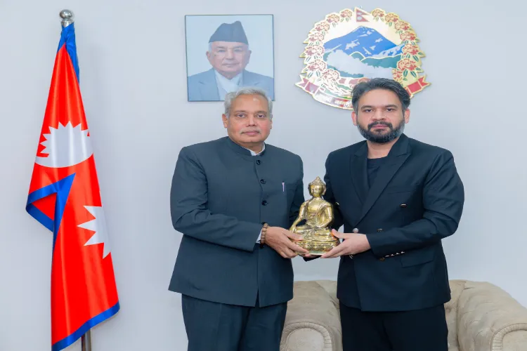 ہندوستان کے نیپال میں سفیر نوین سریواستو کی وزیر اعظم بالیندر شاہ سے ملاقات