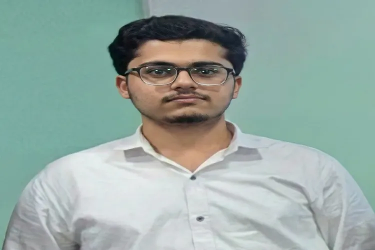 جامعہ میہ : بی ٹیک طالب علم کو ویزا سے 35 لاکھ روپے سالانہ کا پری پلیسمنٹ آفر