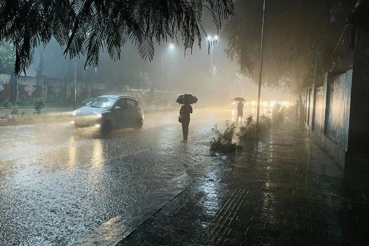 جھارکھنڈ میں شدید بارش کا الرٹ، کئی اضلاع میں موسلادھار بارش کا امکان