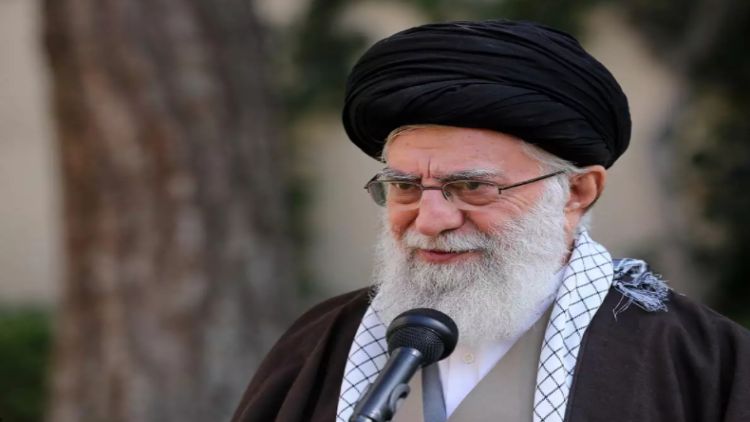 ایران کے رهبر معظم آیت اللّٰہ خامنہ ای