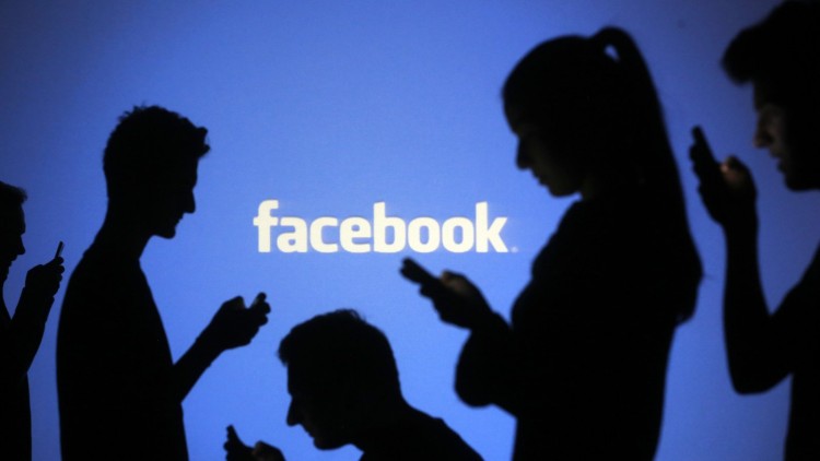 فیس بک کا جعلی اکاؤنٹس پر کریک ڈاؤن