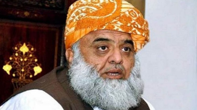  اپوزیشن اتحاد پاکستان ڈیموکریٹک موومنٹ (پی ڈی ایم ) کے سربراہ مولانا فضل الرحمٰن 
