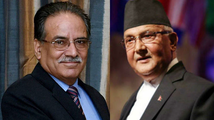 نیپال کے وزیر اعظم کے پی شرما اولی اور ان کے سیاسی حریف پرچنڈ