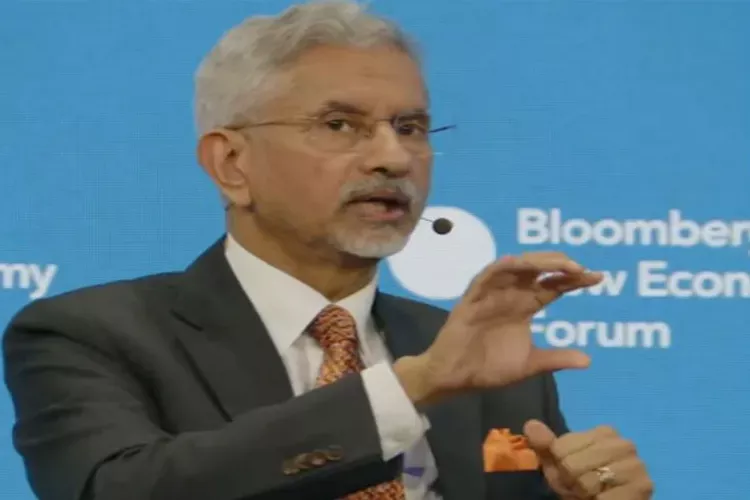 ہندوستان کو ’درمیانی طاقت‘ کہنا مناسب نہیں، جے شنکر